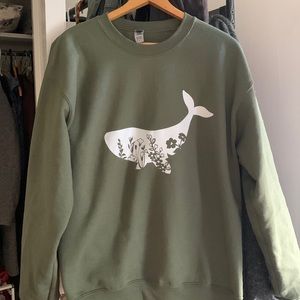 Whale sweatshirt crew neck